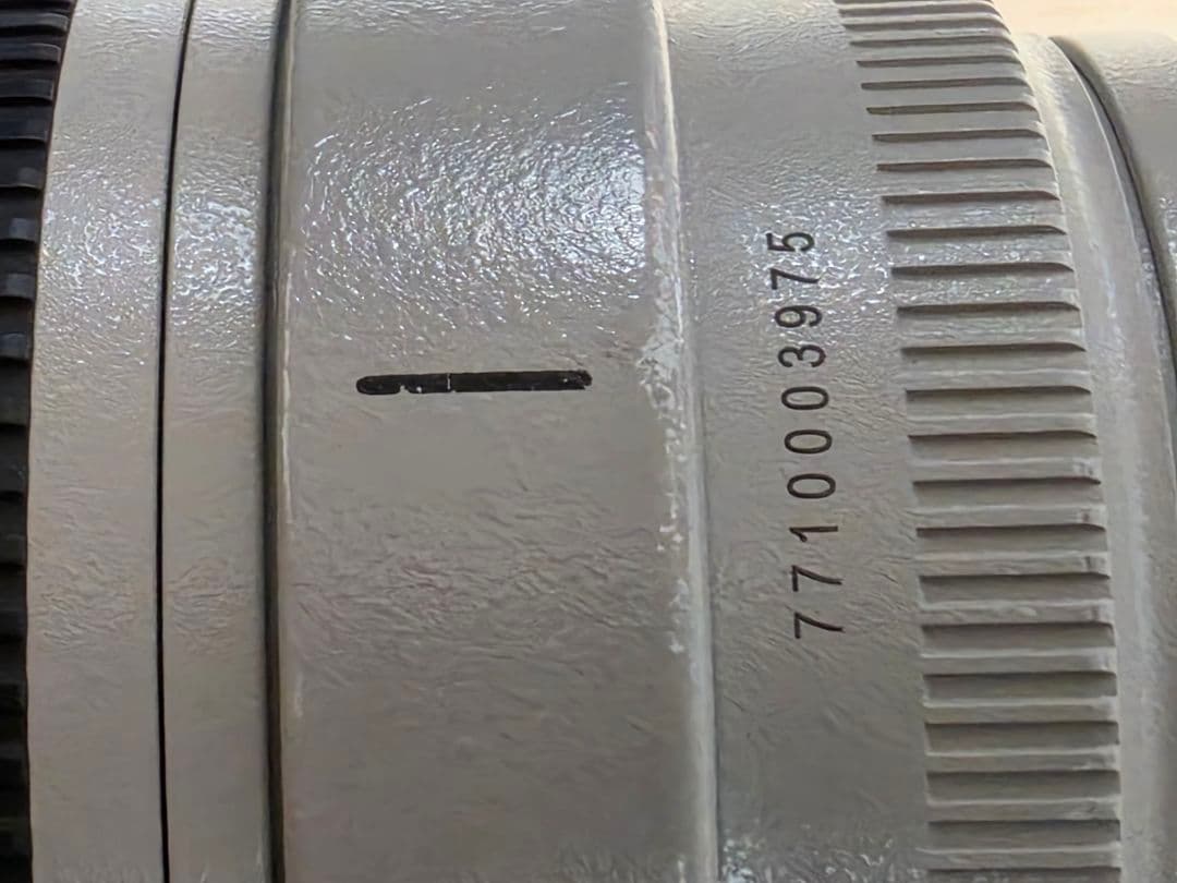 Canon Zoom Lenses Ef70-200Mm F2.8L Is Usm Ef2