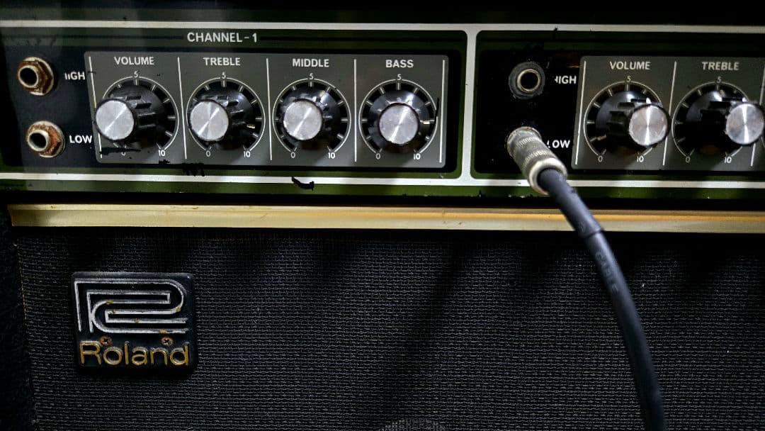 Roland Guitar Amplifiers Jazz Chorus-120