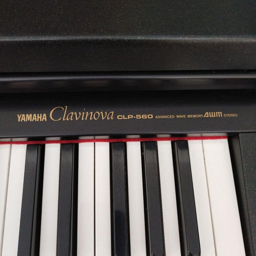 Keyboards Digital Pianos Yamaha Clavinova Clp-560