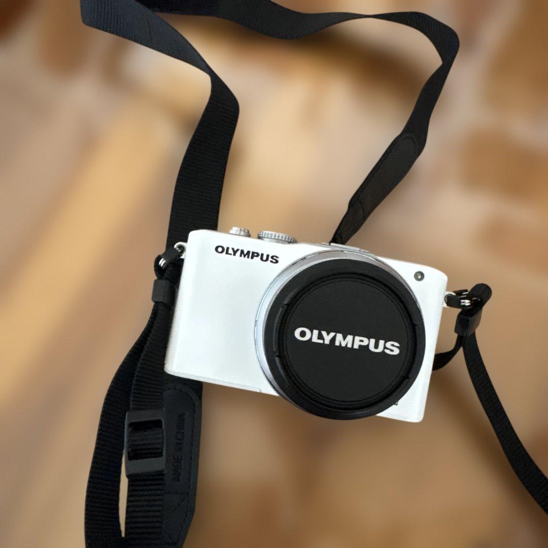 Olympus Mirrorless Interchangeable Lens Cameras