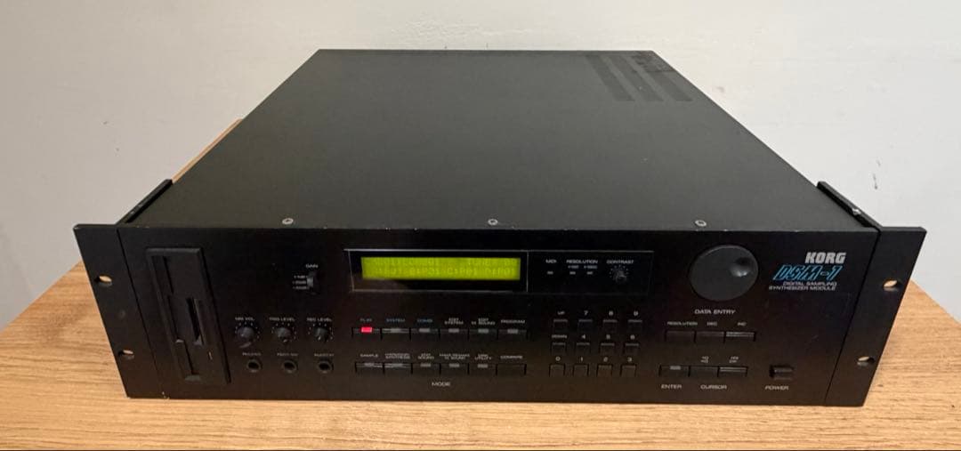 Korg Hardware Instruments Dsm-1 Digital Sampling Module