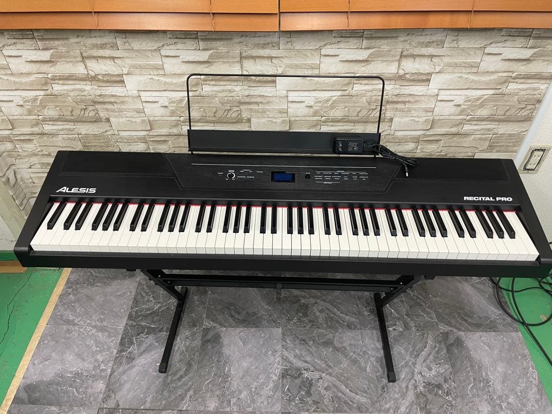 Alesis Keyboard Electronic Piano Recital Pro
