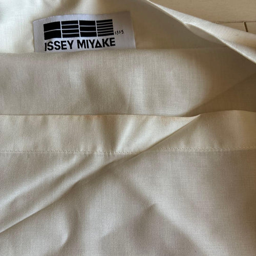 Issey Miyake Short-Sleeve 1325.