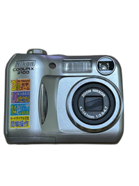 Nikon Compact Digital Camera Coolpix 2100