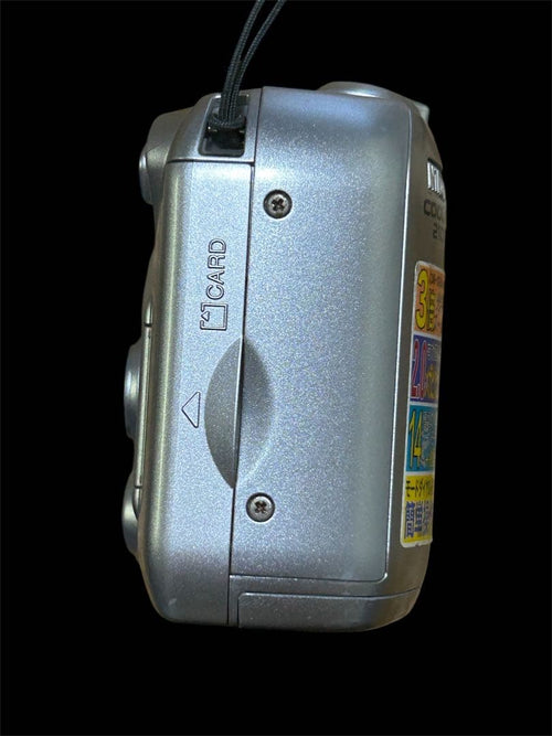 Nikon Compact Digital Camera Coolpix 2100