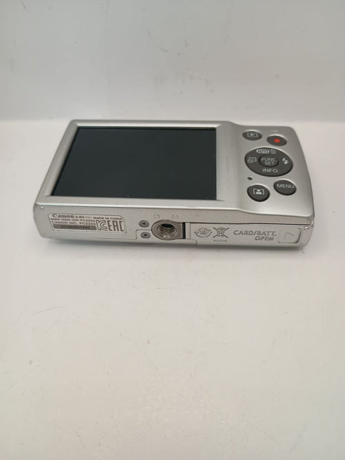 Compact Digital Camera 4921 Canon Ixy 200