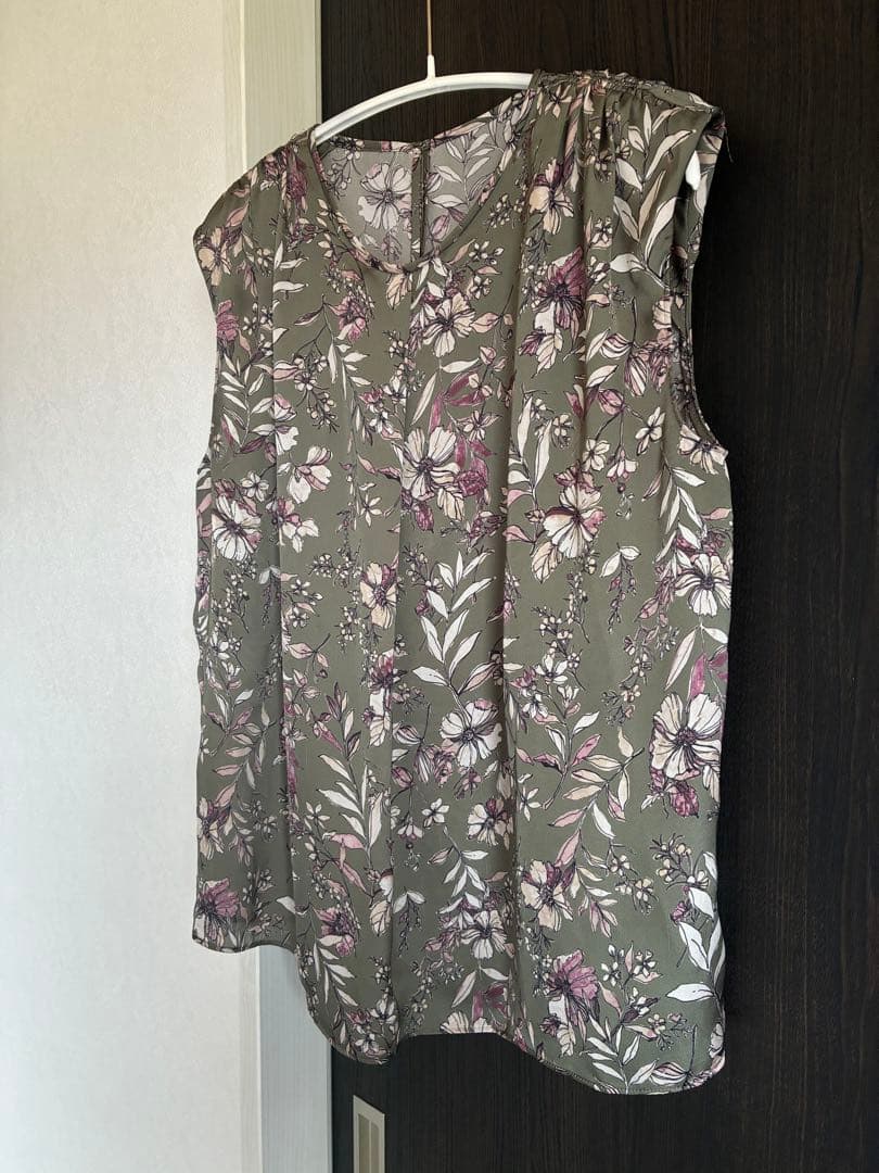 Tomorrowland Sleeveless