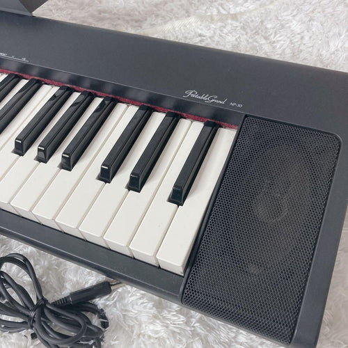 Yamaha Keyboards Digital Pianos Portable Grand Np-30 76