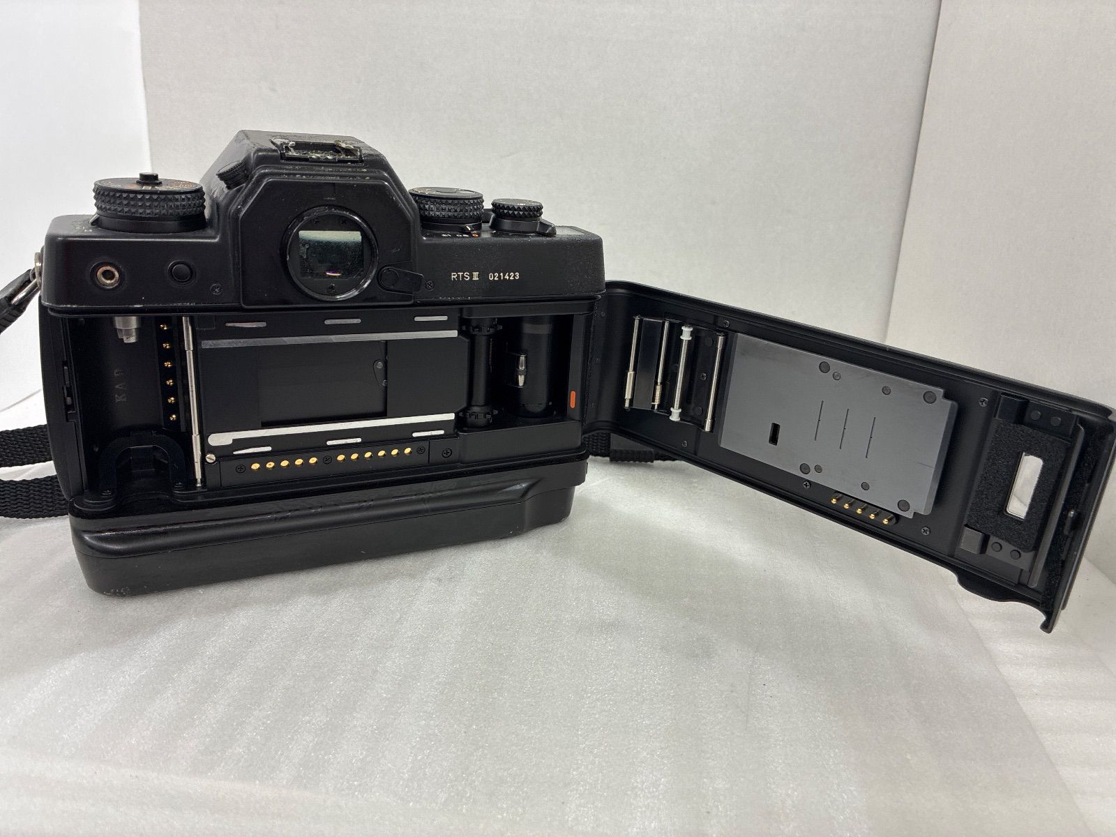 Contax Slr Camera (Film) Rtsiii