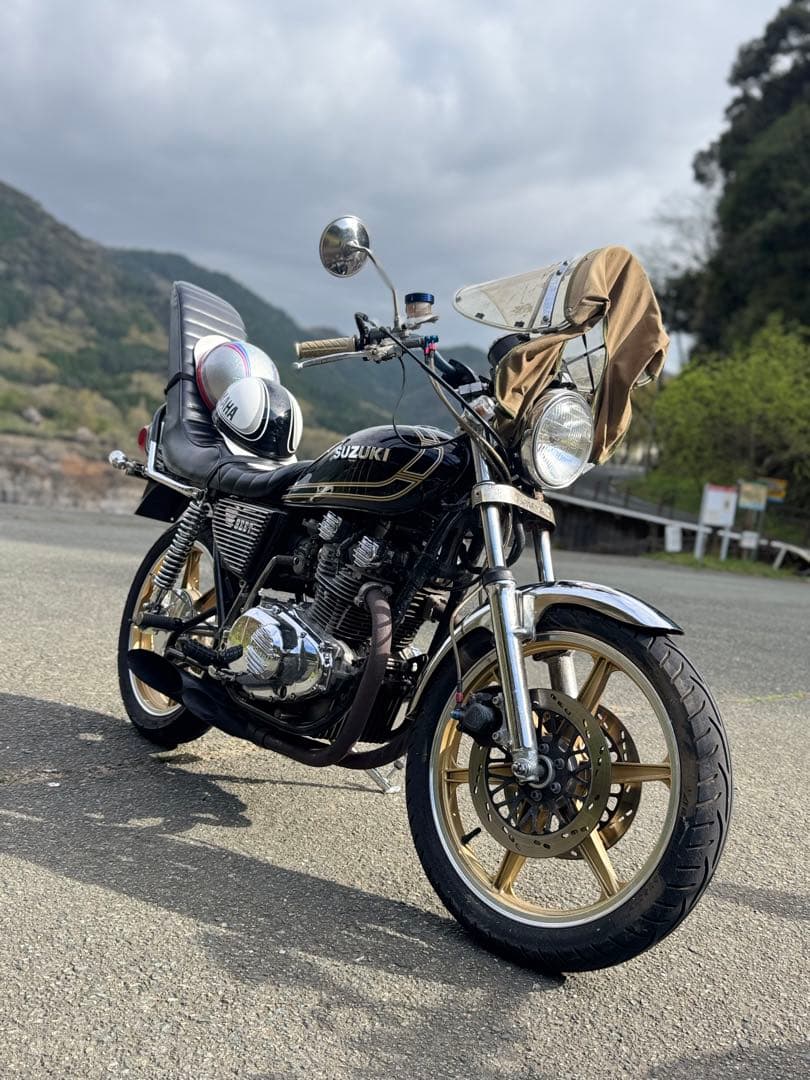 Suzuki Motorcycle Body Gs400 4