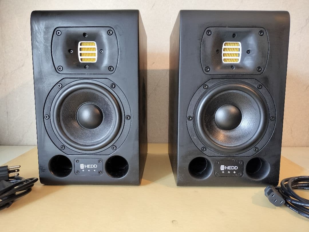 Speakers Hedd Type 05 2