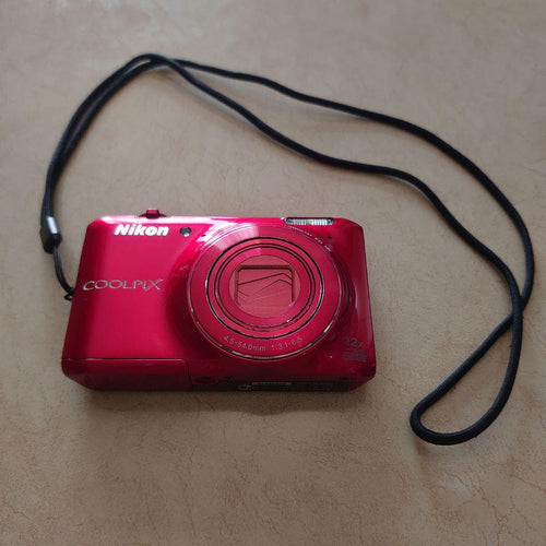 Nikon Compact Digital Camera Coolpix S6400 Abiste