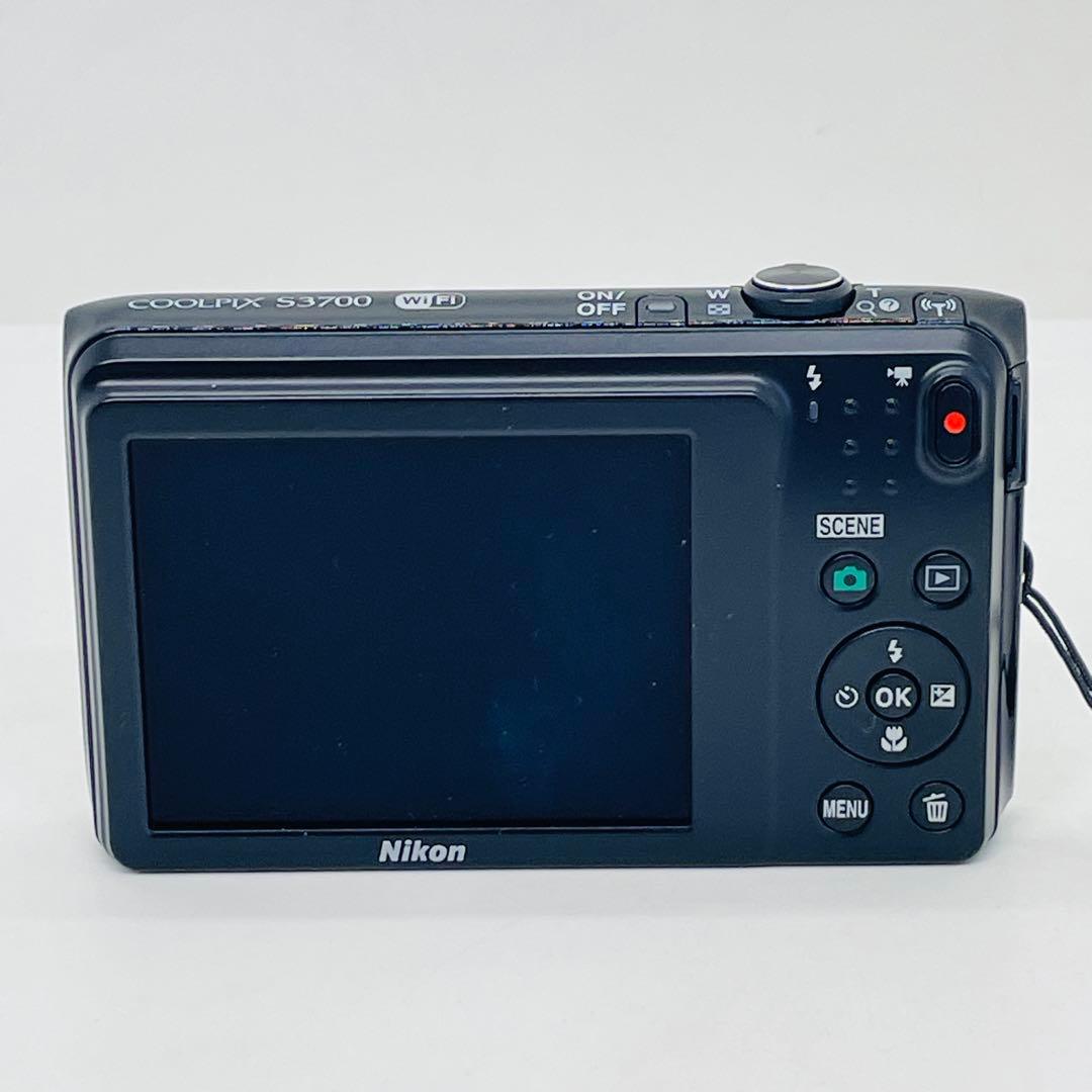 Nikon Compact Digital Camera Coolpix S3700