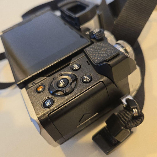 Om System Mirrorless Interchangeable Lens Cameras Om-5