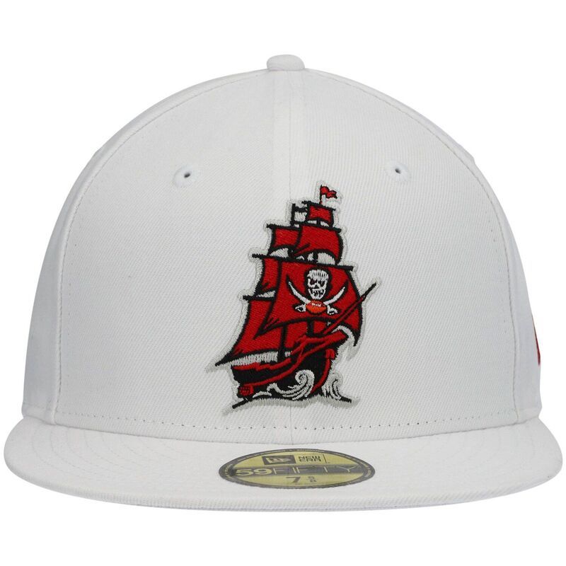 Others Mens New Era White Tampa Bay Buccaneers Omaha Alternate Logo 59Fifty