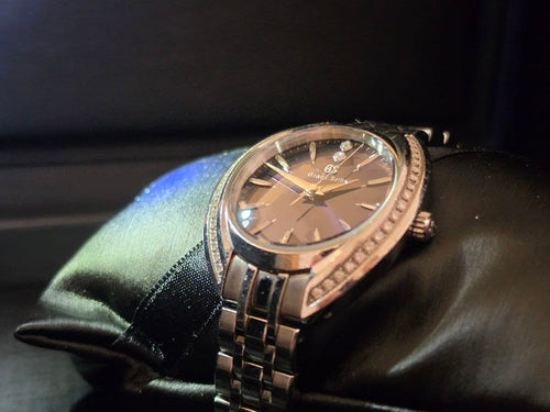 Grand Seiko Quartz Watches )Stgf345