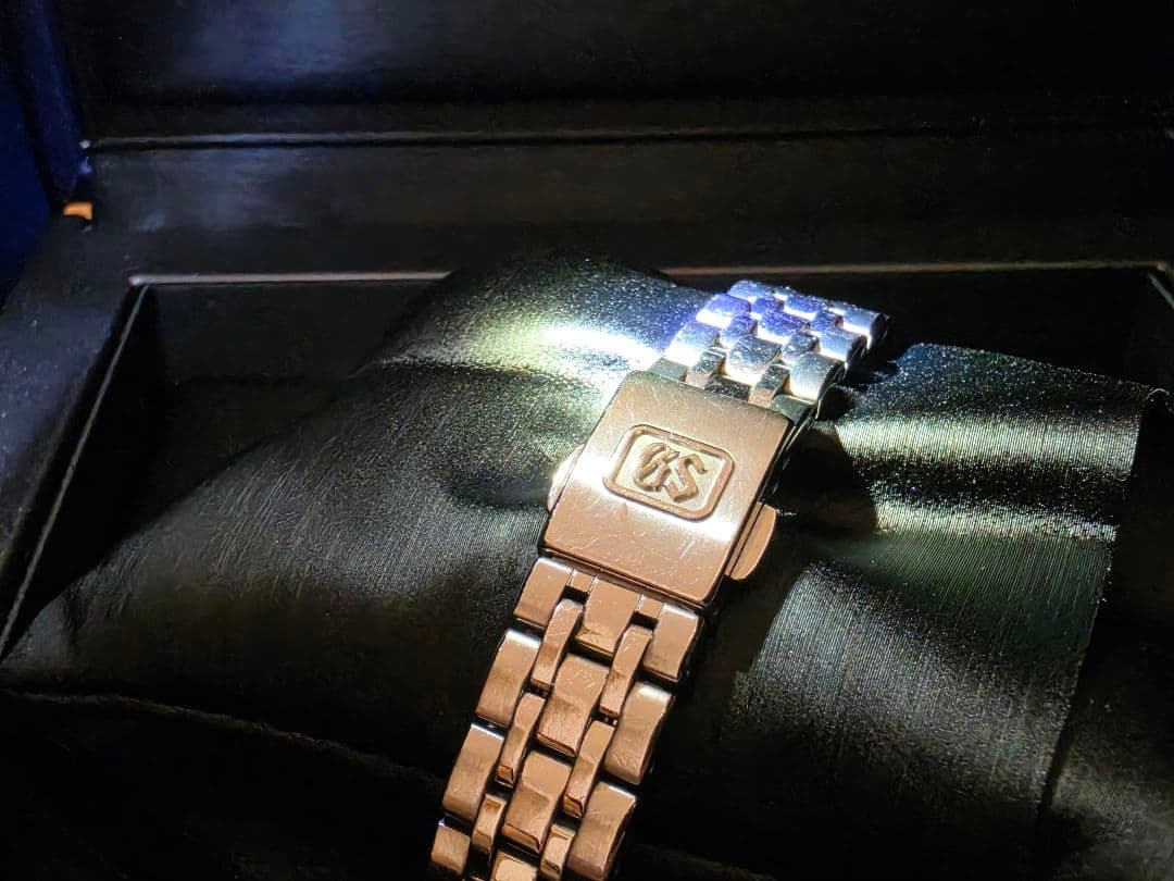 Grand Seiko Quartz Watches )Stgf345