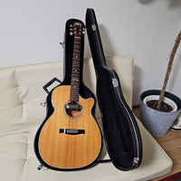 Yamaha Acoustic Guitars Stafford.Newyorrker. Omc-1200S