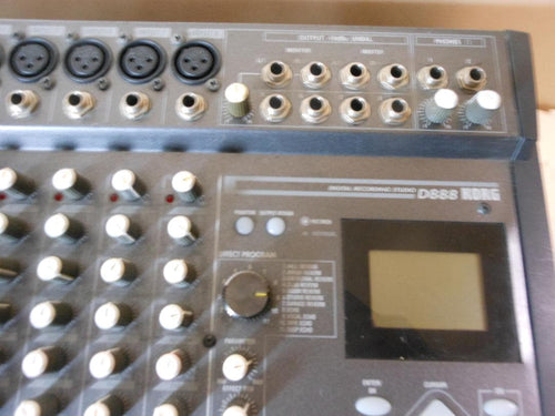 Multitrack Recorders Korg D888