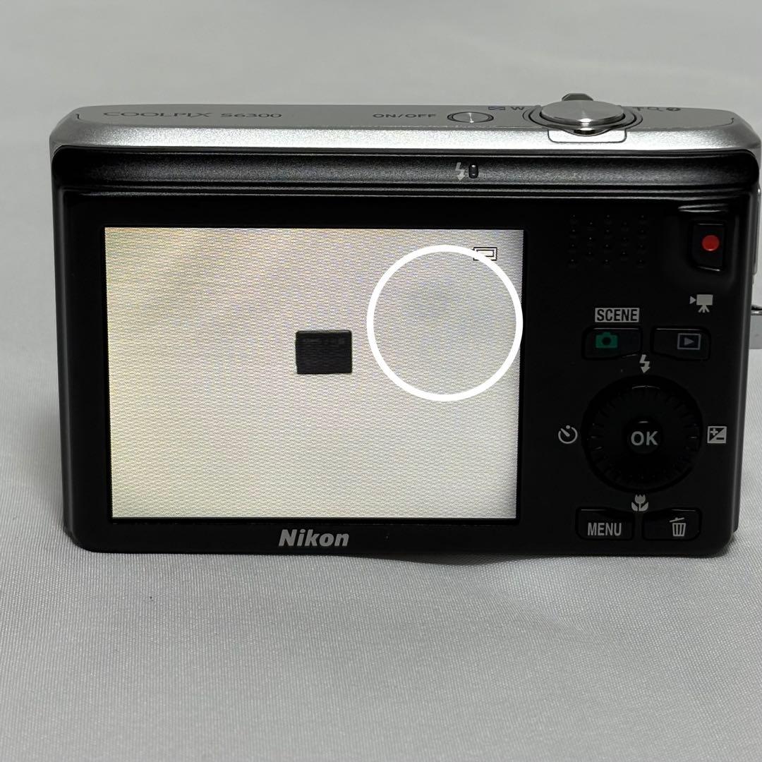 Nikon Compact Digital Camera Coolpix S6300