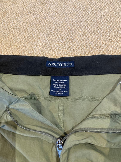 Arc'Teryx Shorts Bermuda 30