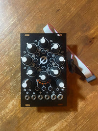 Modular Synthesizers Antumbra Rot8 Analog Sequencer