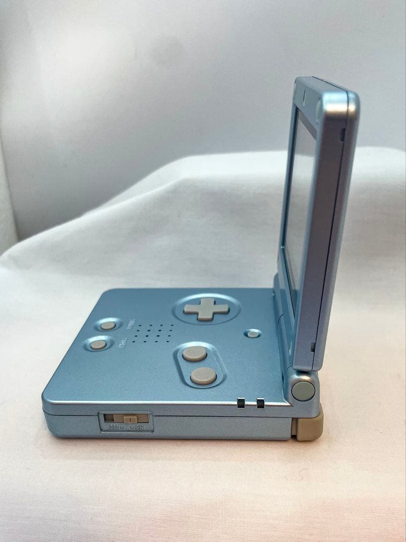 Nintendo Consoles (Game Boy Advance Sp) 3