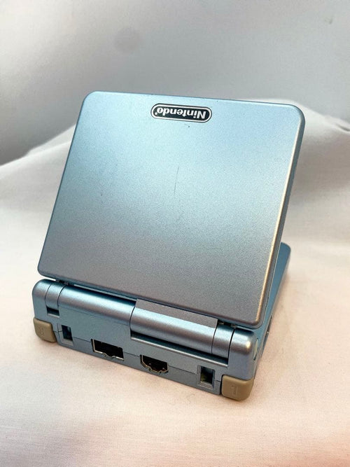 Nintendo Consoles (Game Boy Advance Sp) 3