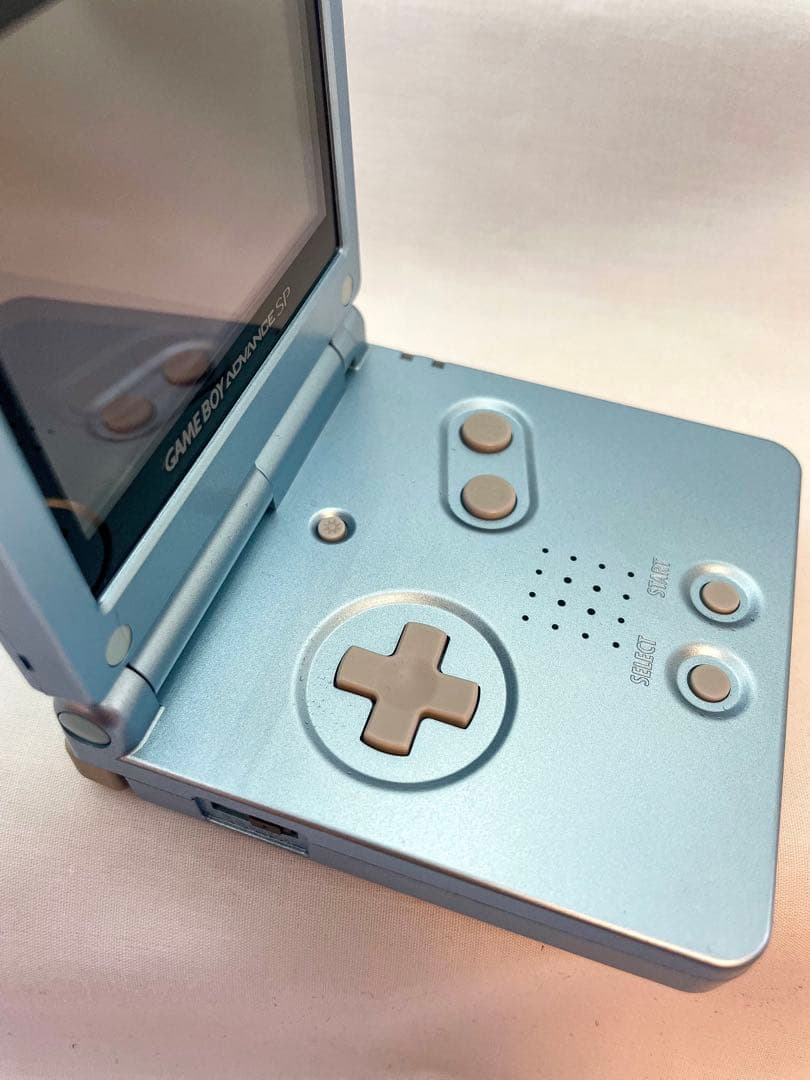 Nintendo Consoles (Game Boy Advance Sp) 3