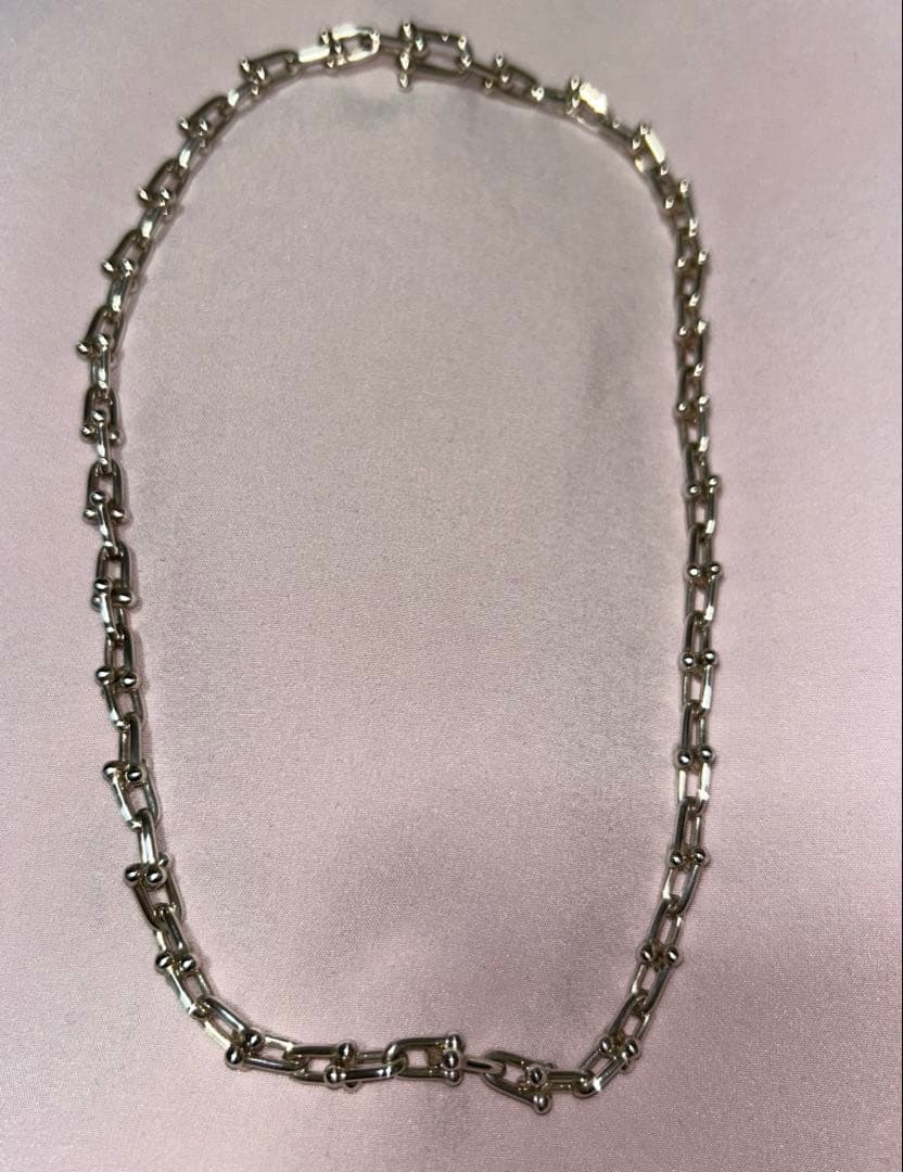 Tiffany Necklaces Co.