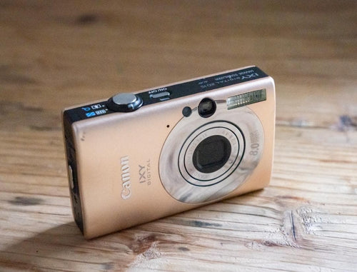 Compact Digital Cameras Canon Ixy 20 Is