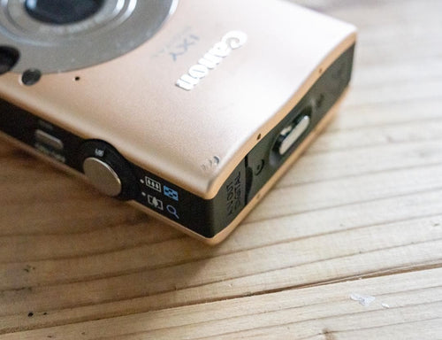 Compact Digital Cameras Canon Ixy 20 Is