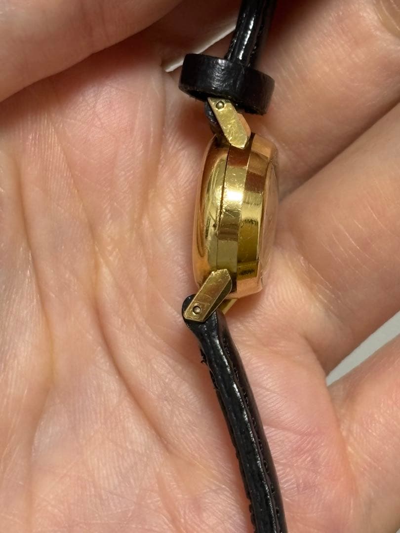 Omega Hand-Wound Watches 18K