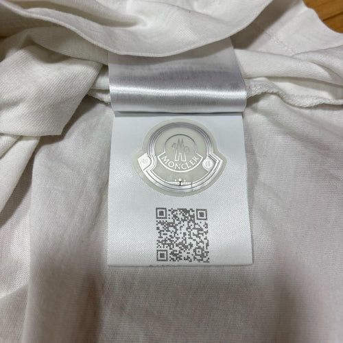 Moncler T -Shirt Xs 5S190