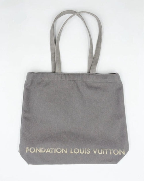Fondation Louis Vuitton Tote Bags