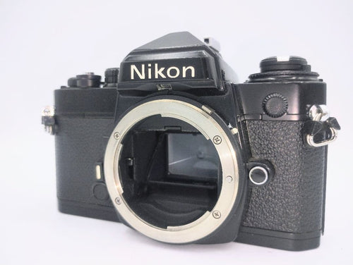 Nikon Slr Camera (Film) Fe