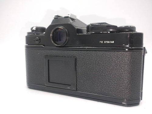 Nikon Slr Camera (Film) Fe