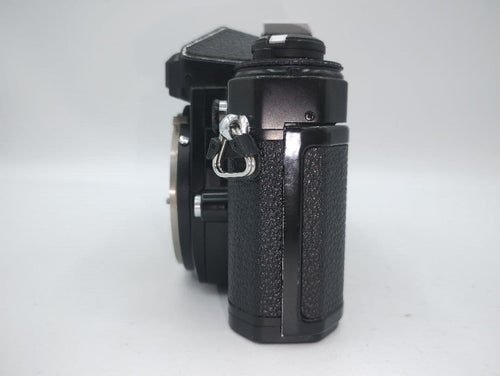 Nikon Slr Camera (Film) Fe