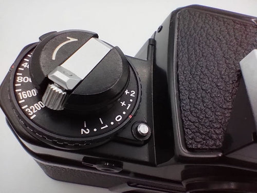 Nikon Slr Camera (Film) Fe