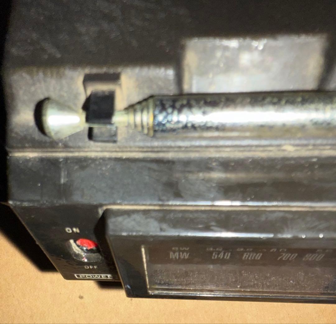 Radio And Boombox Sanyo 10F-B36