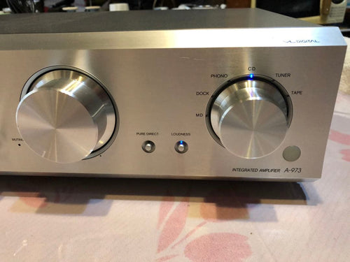 Integrated Amplifiers Onkyo A-973