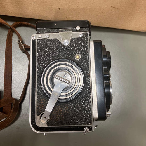 Twin-Lens Reflex Cameras Rolleiflex
