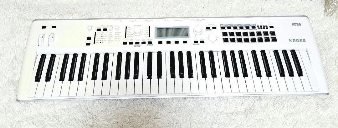 Korg Modular Synthesizer Kross 2 Sc 61