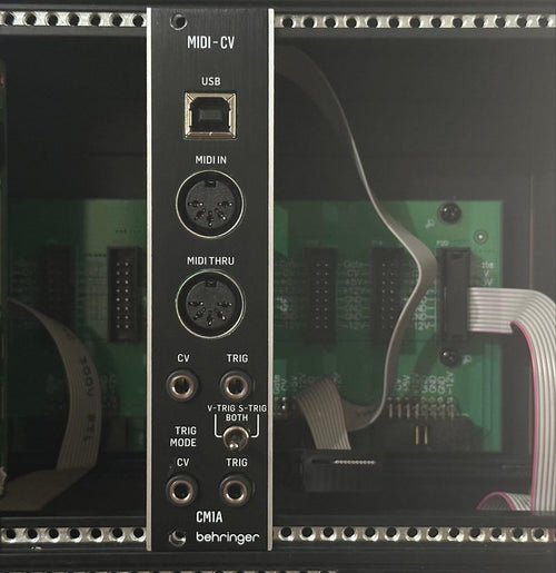 Behringer Modular Synthesizers Cm1A