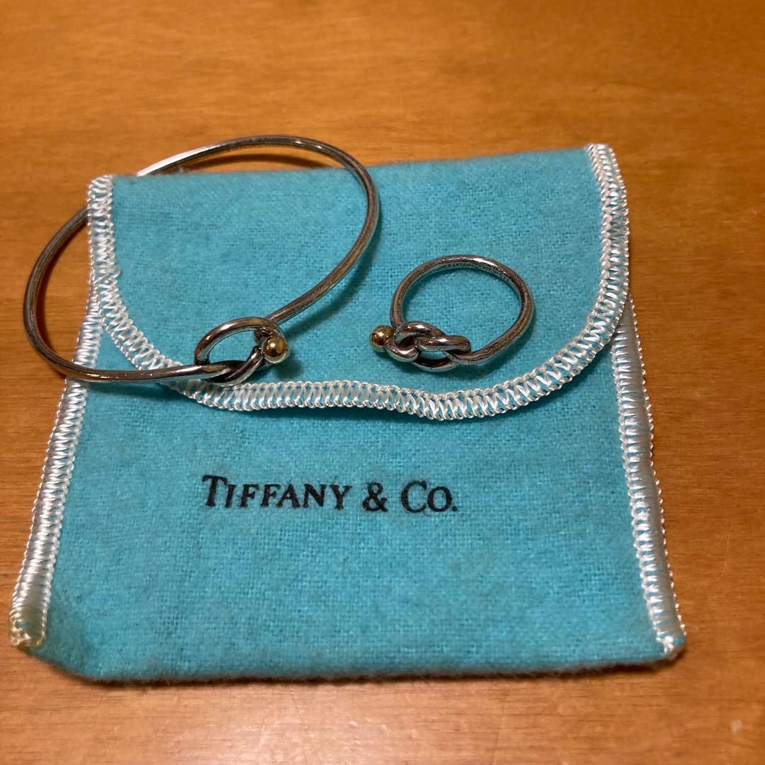 Tiffany Bangles Wristbands Co.