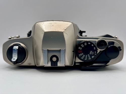 Slr Camera (Film) Nikon Fm10 #32