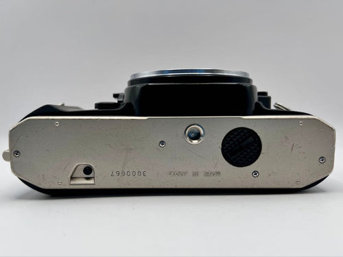 Slr Camera (Film) Nikon Fm10 #32