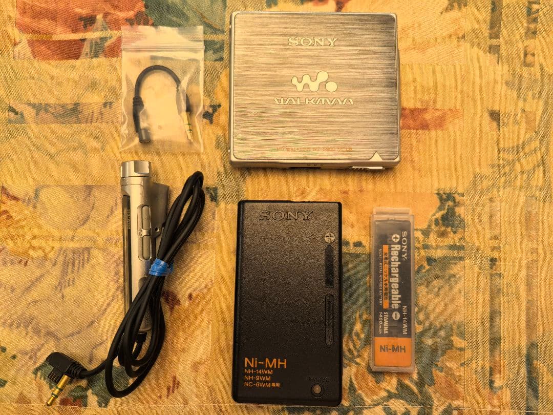 Sony Portable Md Player Walkman Mz-E900