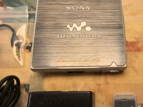 Sony Portable Md Player Walkman Mz-E900