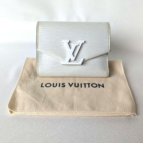 Louis Vuitton Bifold Wallets